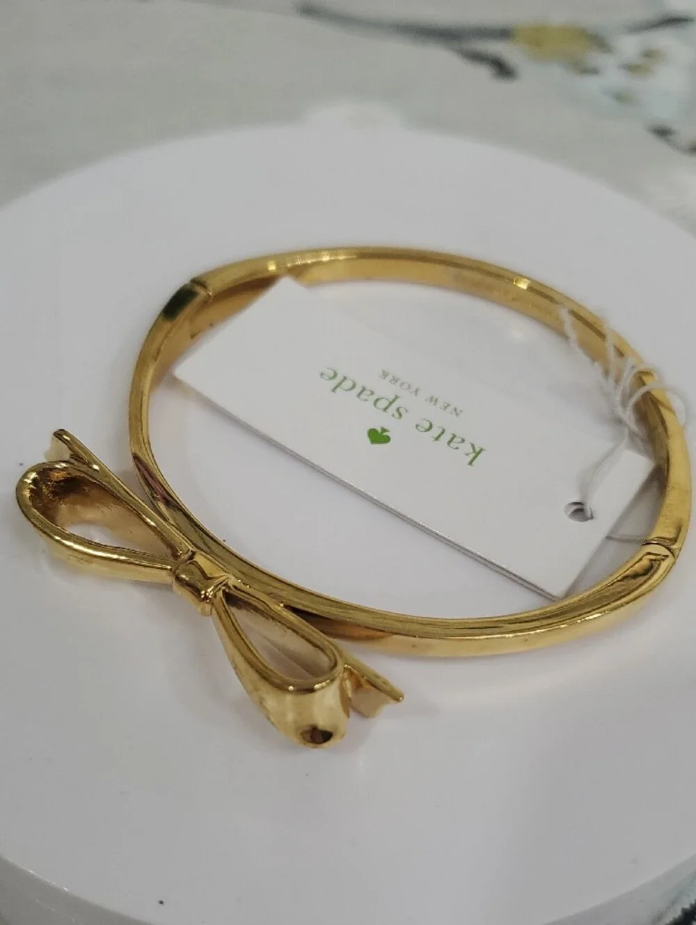 NWT Kate Spade New York Love Notes Bow Bangle Bracelet.💛 - Picture 4 of 9
